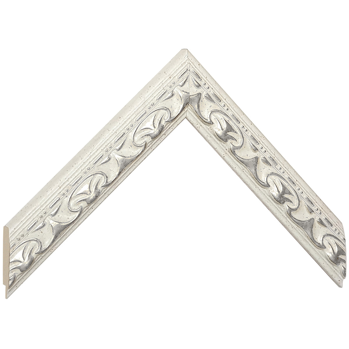 Moulding ayous, white with silver decorations - Sample